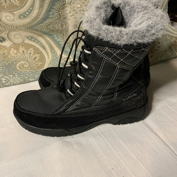 totes brand boots